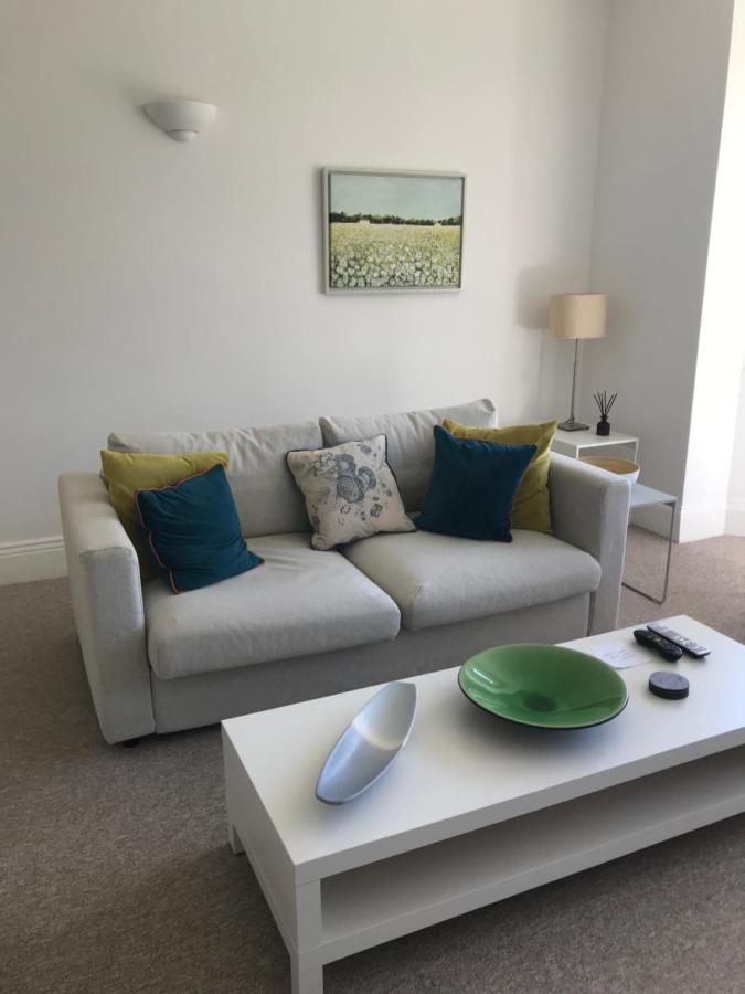 Tree Tops Apartment In Tunbridge Wells Luaran gambar