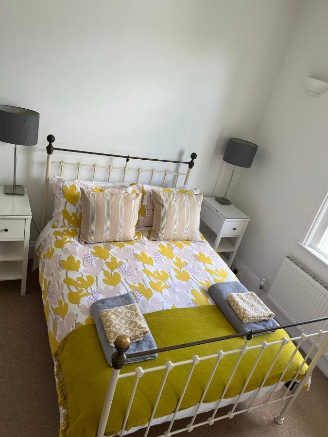 Tree Tops Apartment In Tunbridge Wells Luaran gambar